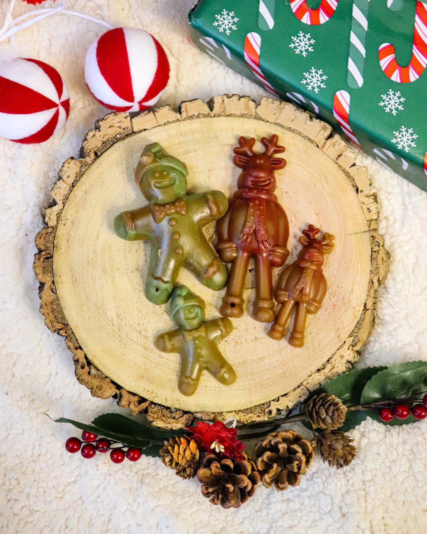 CHRISTMAS GINGER & DASHER VEGGIE DOG TREAT CHEW