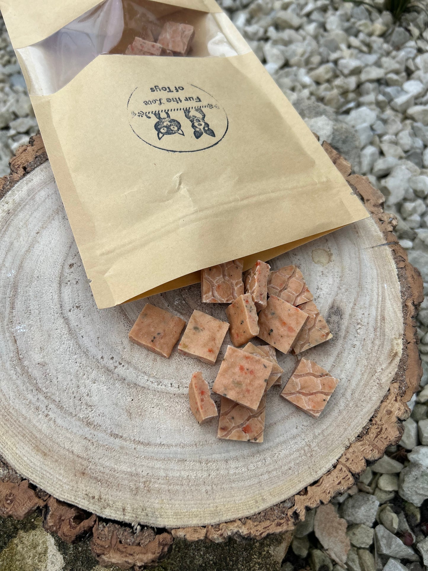 RABBIT & CARROT BITES 100g