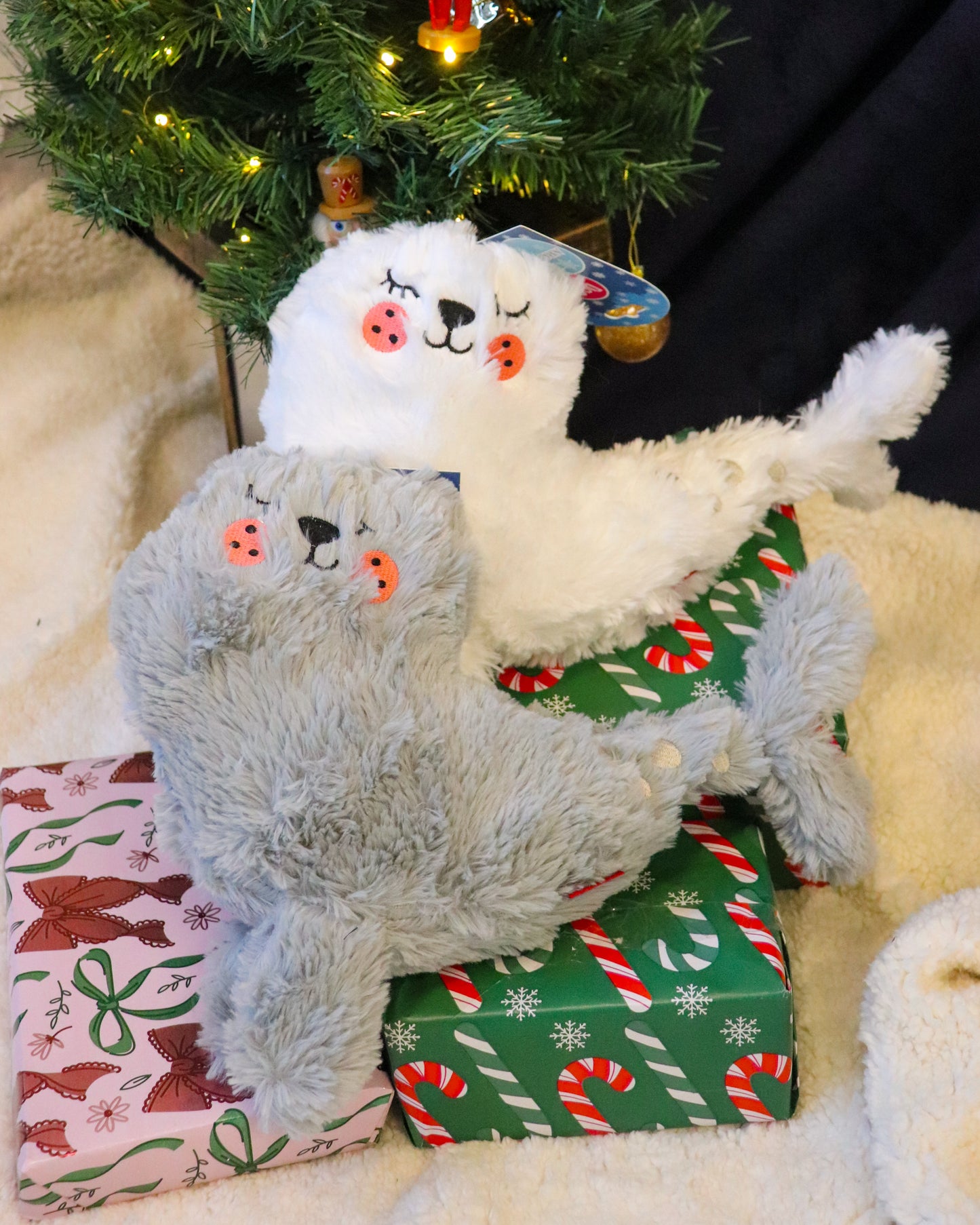 SALLY SEAL LARGE PLUSH TOY PLUSHIE