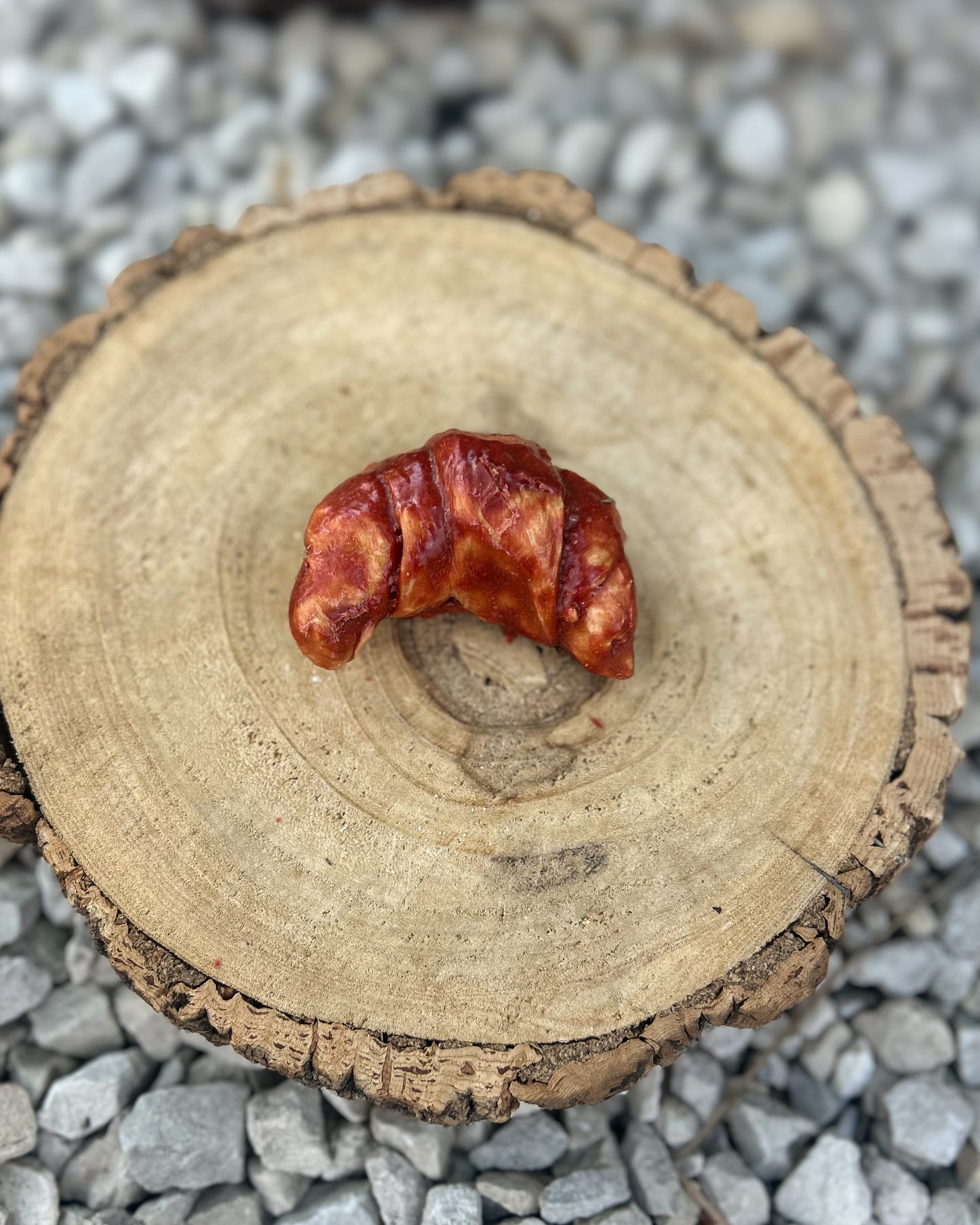RABBIT & CAROB COLLAGEN CROISSANT