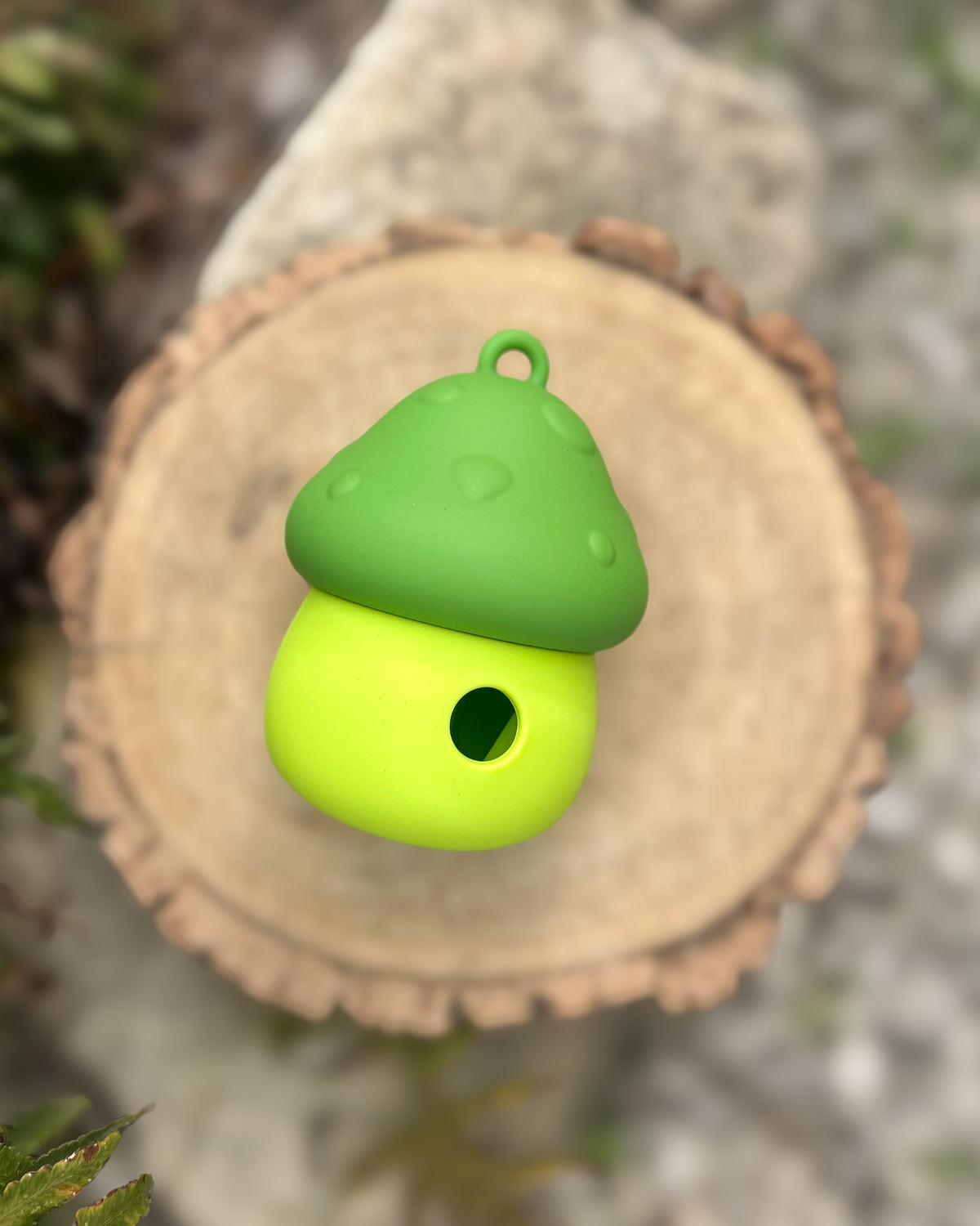 AUTUMN COTTAGE TREAT DISPENSER SLOW FEEDER