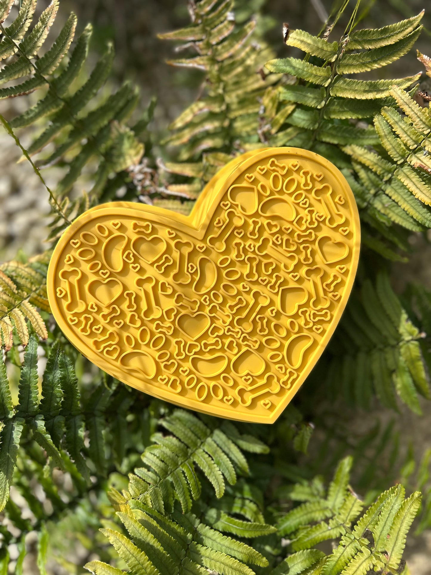 HEART HONEYCOMB BOWL / LICKMAT SLOW FEEDER
