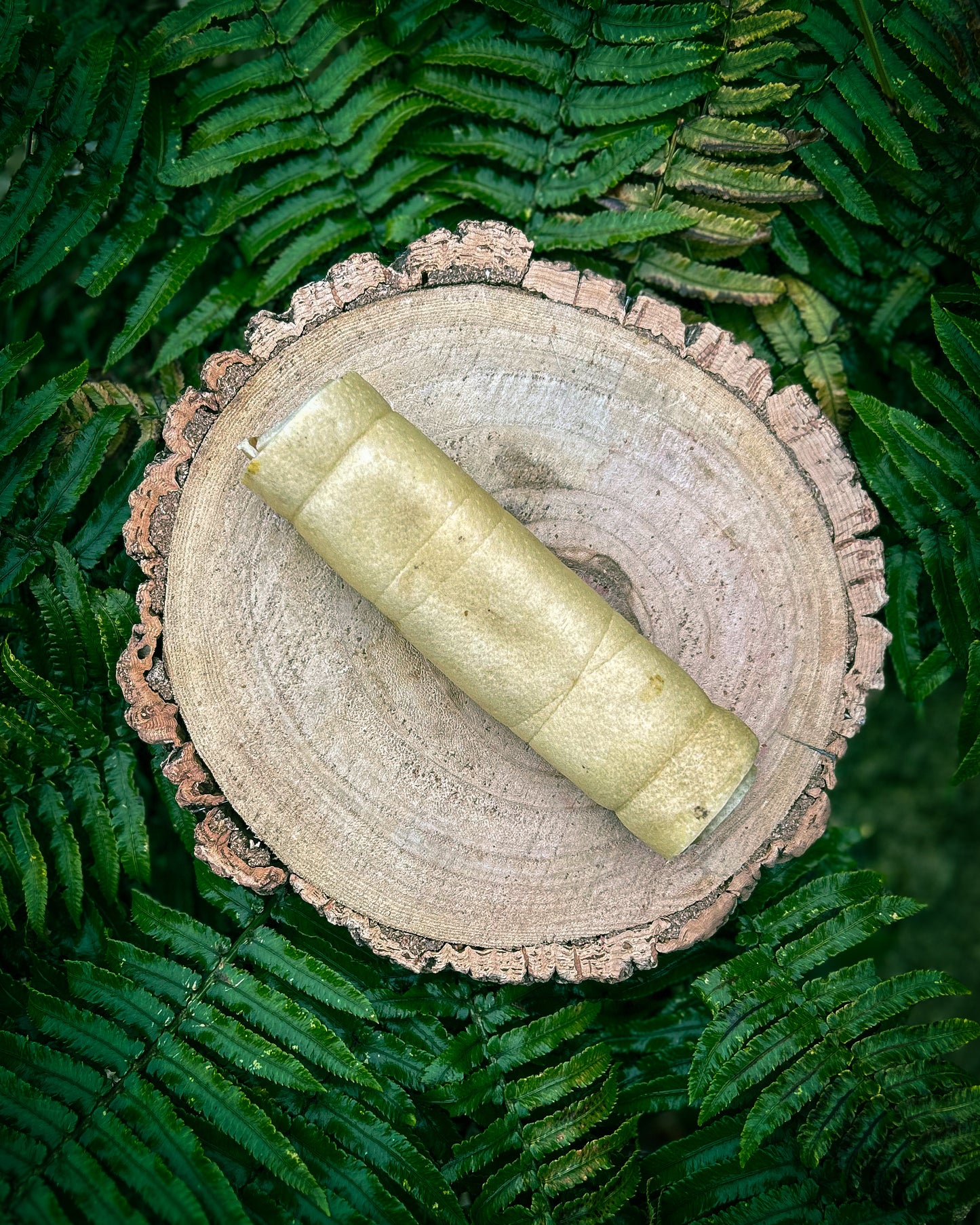 ANCO NATURALS MEDIUM BEEF ROLL (BULLY ROLL)