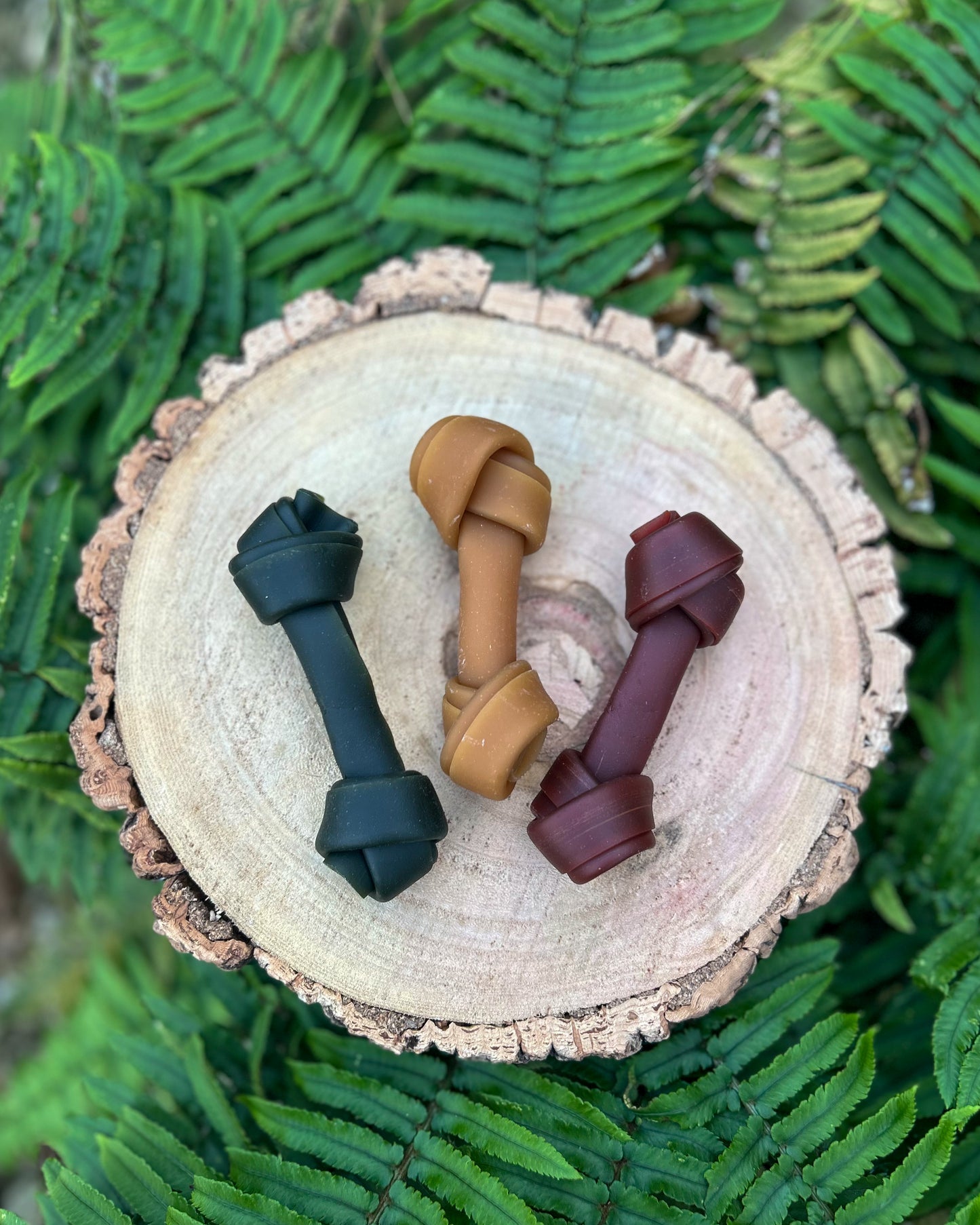 GARDEN BITES VEGGIE KNOTTED BONE CHEWS (11CM)