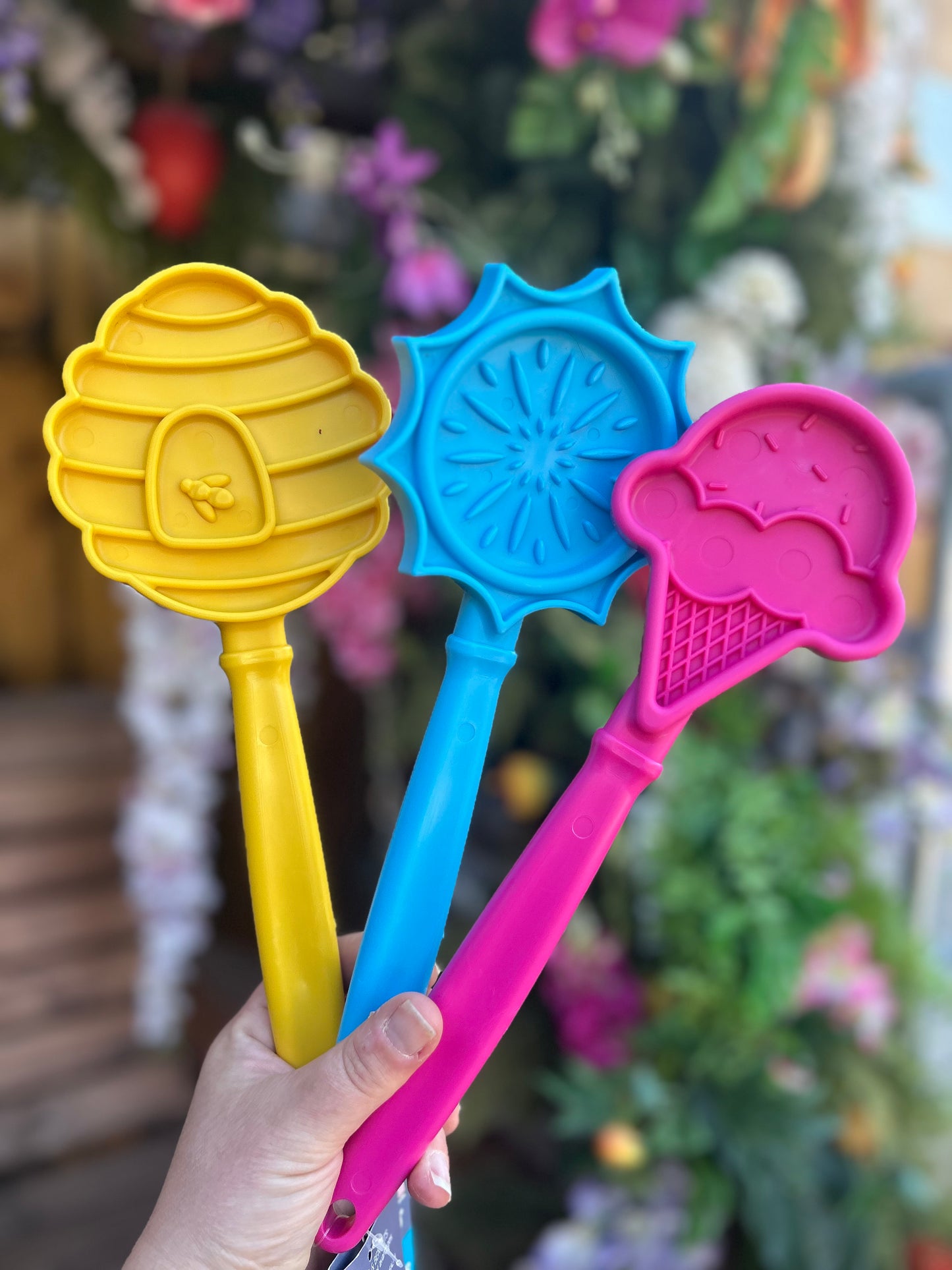 SODAPUP LICK STICK HANDHELD ENRICHMENT TOOL (LICKISTICK)