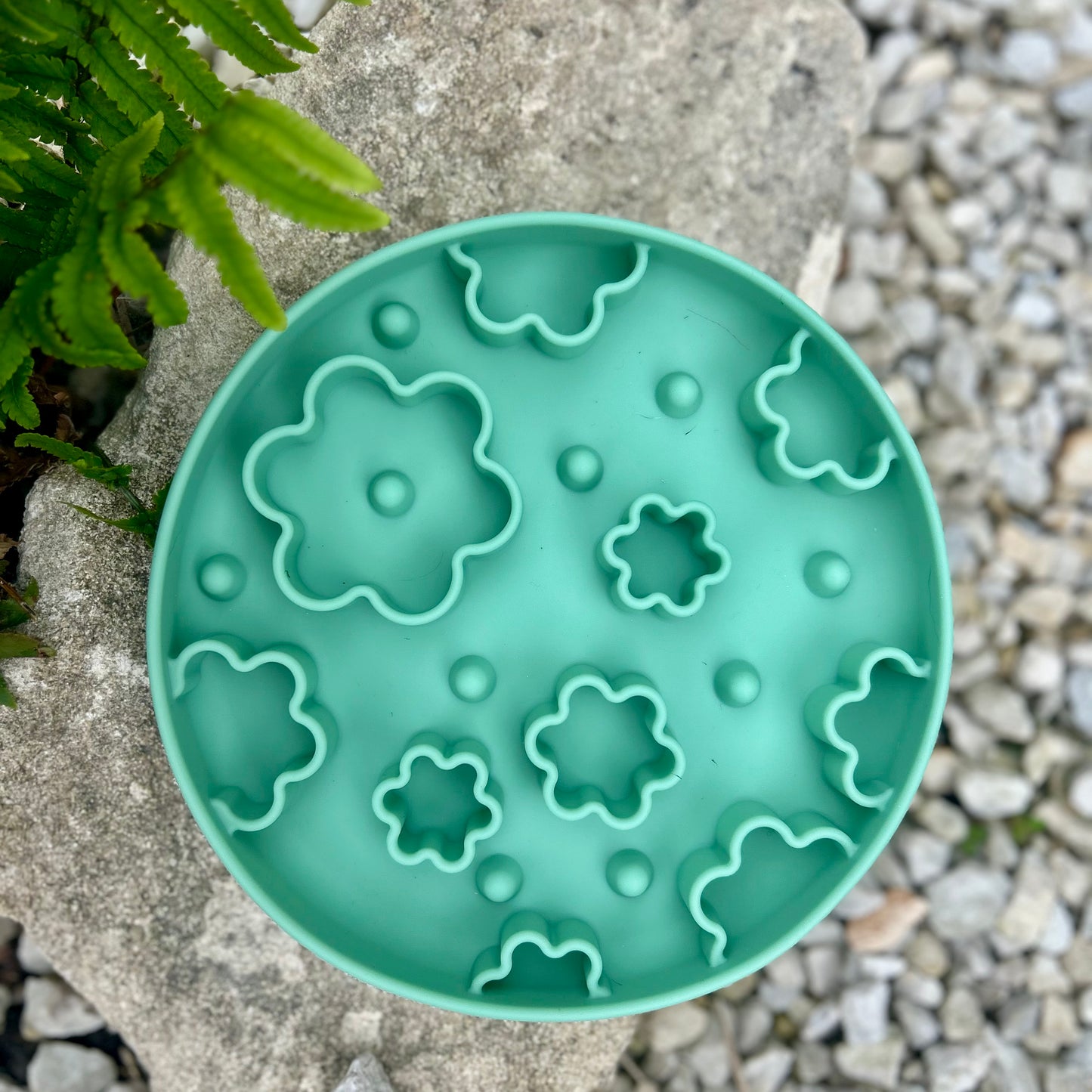FLOWER POWER SLOW FEEDER BOWL