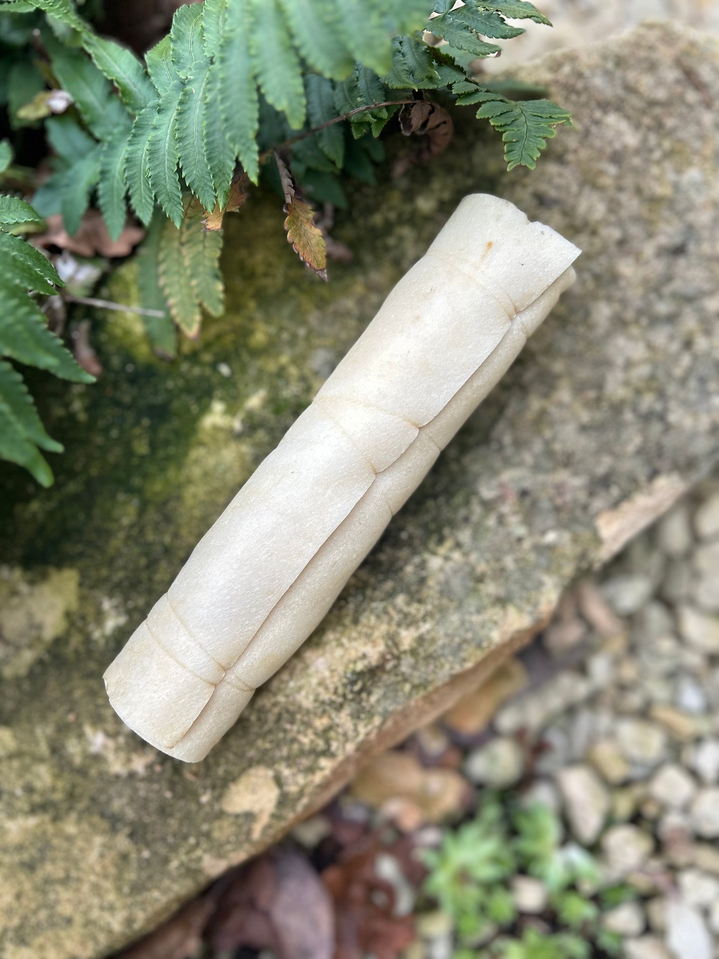 ANCO MEDIUM BUFFALO ROLL CHEW
