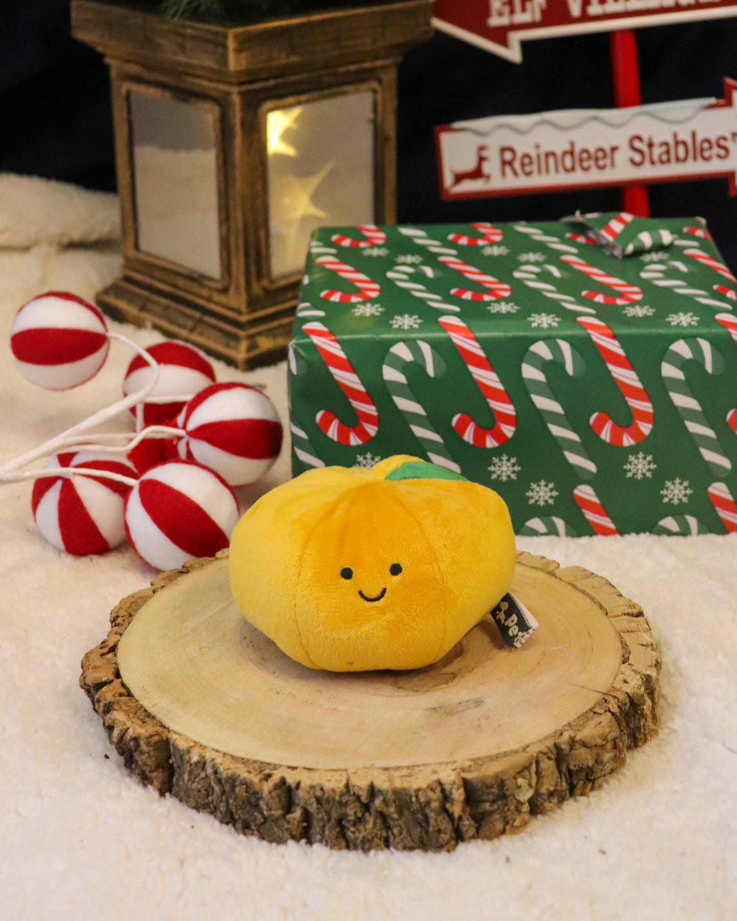 SASKIA SATSUMA SMALL CHRISTMAS PLUSH TOY