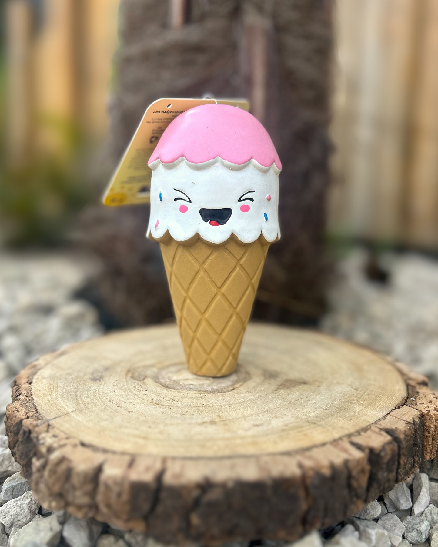 IVY ICECREAM LATEX TOY