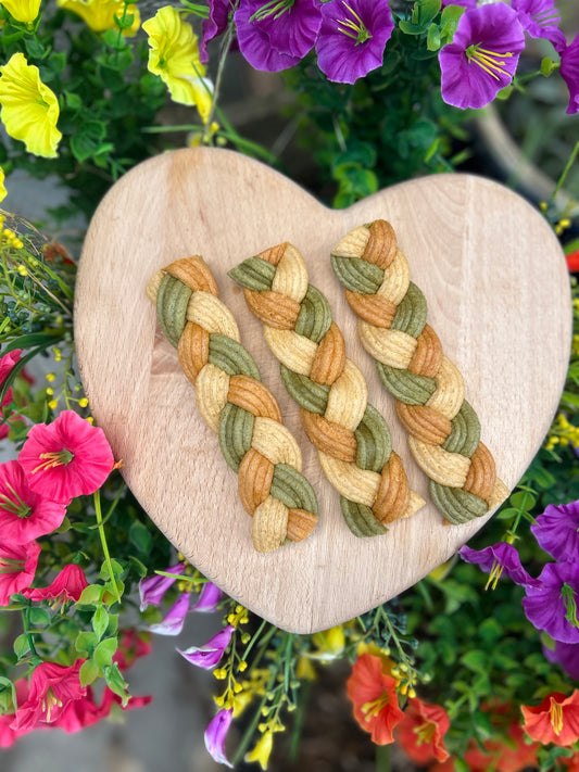 TRI TONE PEANUT BUTTER BRAID