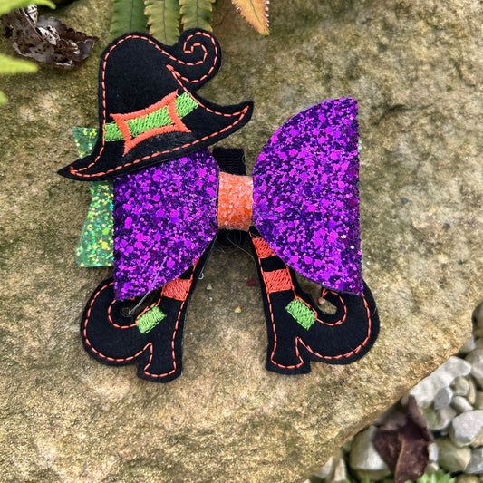 WITCHY LEGS GLITTER BOW