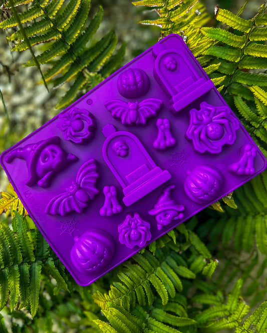 SPOOKY SILICONE MOULDS