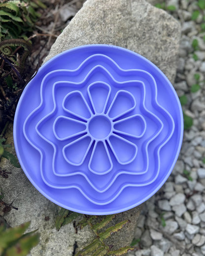 PRETTY  PETALS SILICONE SLOW FEEDER BOWL