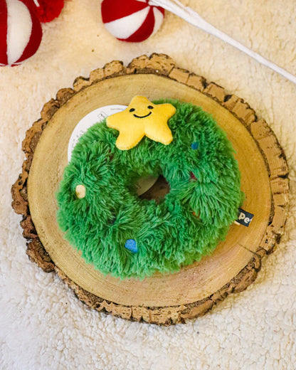 REMY WREATH PLUSHIE & RUBBER TOY