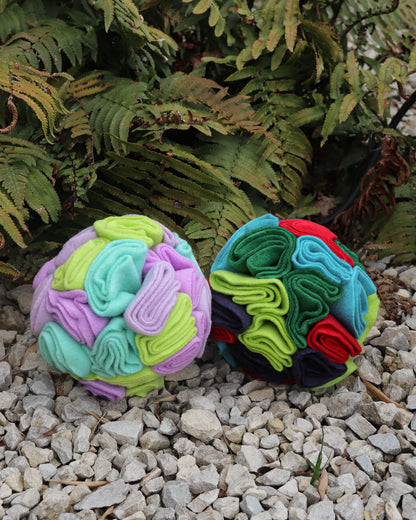 FLEECE SNUFFLE BALL ENRICHMENT BALL