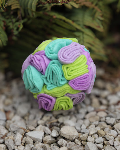 FLEECE SNUFFLE BALL ENRICHMENT BALL