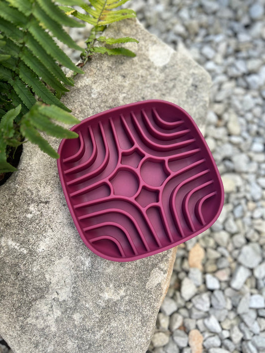 AUTUMN SWIRLS MINI SLOW FEEDER BOWL