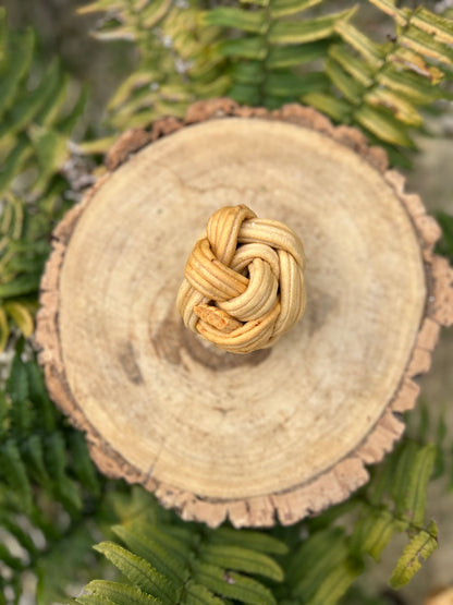 PEANUT BUTTER BRAIDED BALL