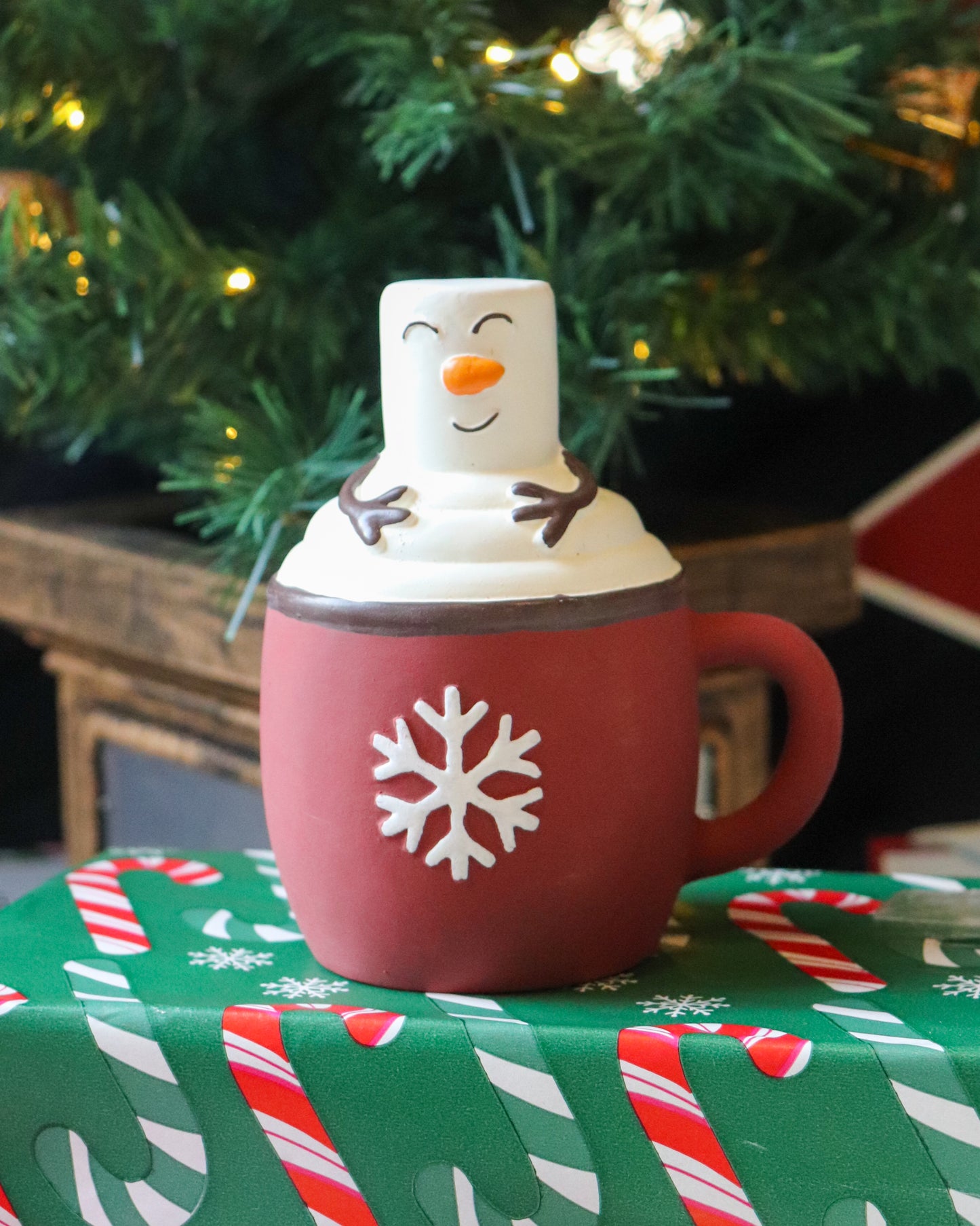 HOT CHOCOLATE MARSHMALLOW SQUEAKY LATEX TOY