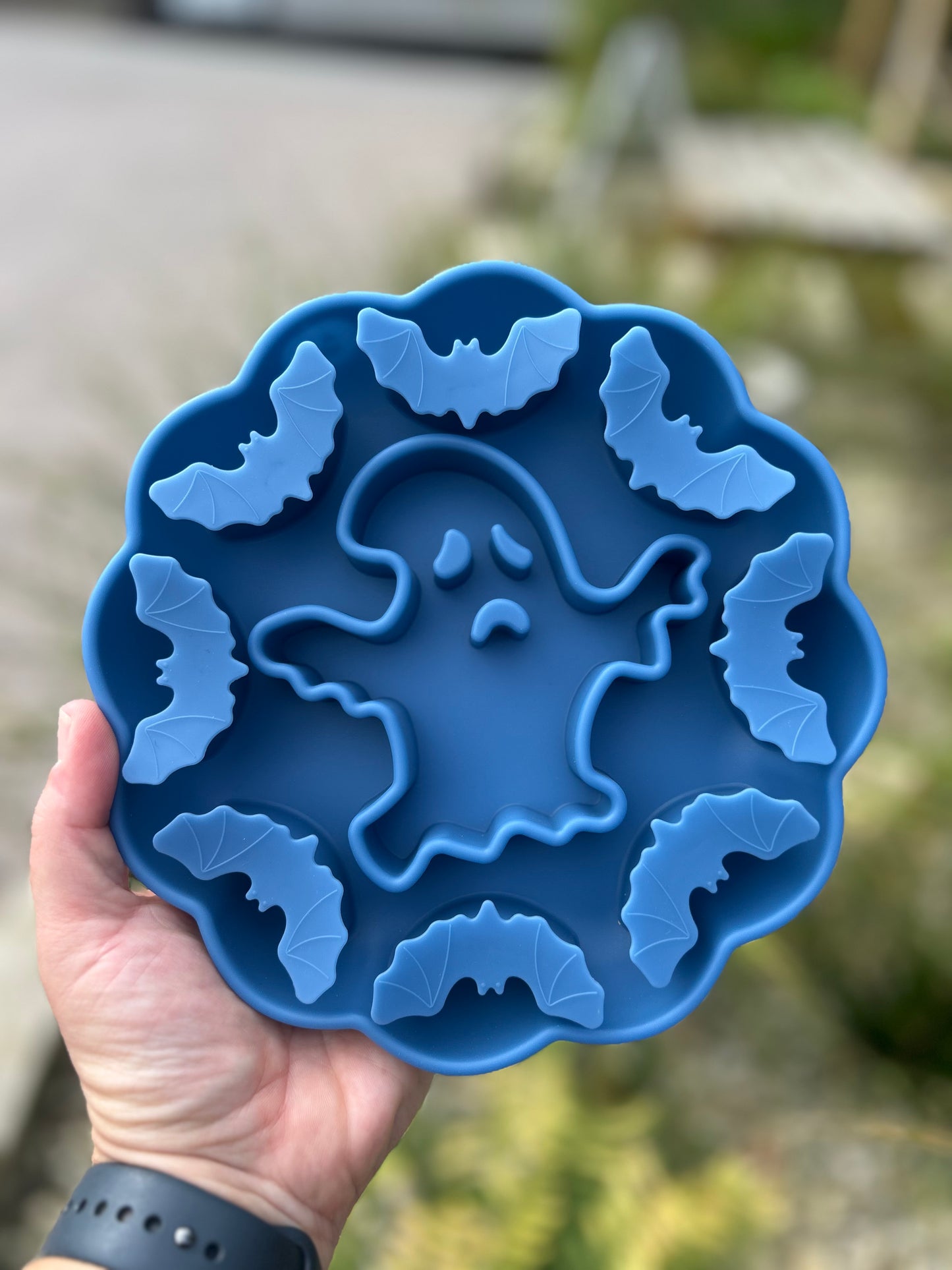GHOULISH GHOST BOWL