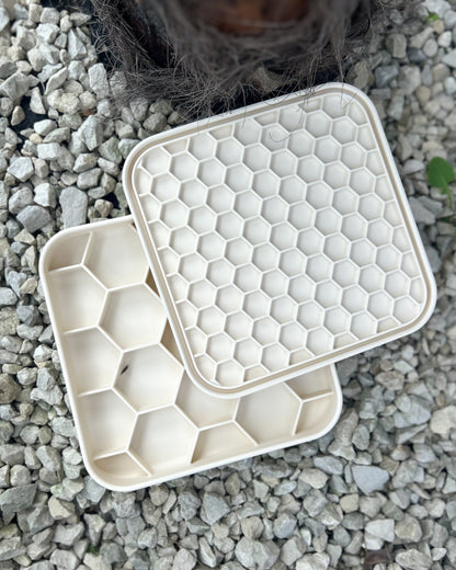 LID IT 2 IN ONE SLOW FEEDER BOWL LICK MAT WITH LID
