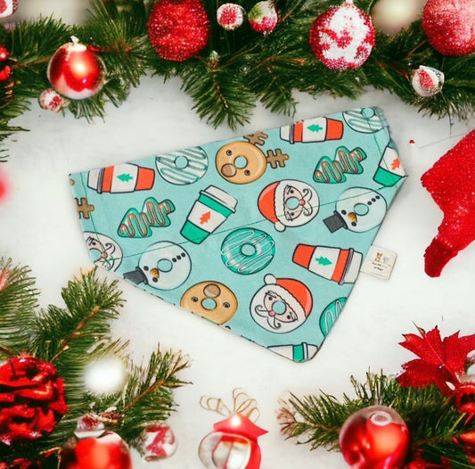 CHRISTMAS DONUTS & PUPCUPS GREEN BANDANA