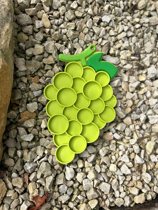 BUNCH OF GRAPES LICKMAT