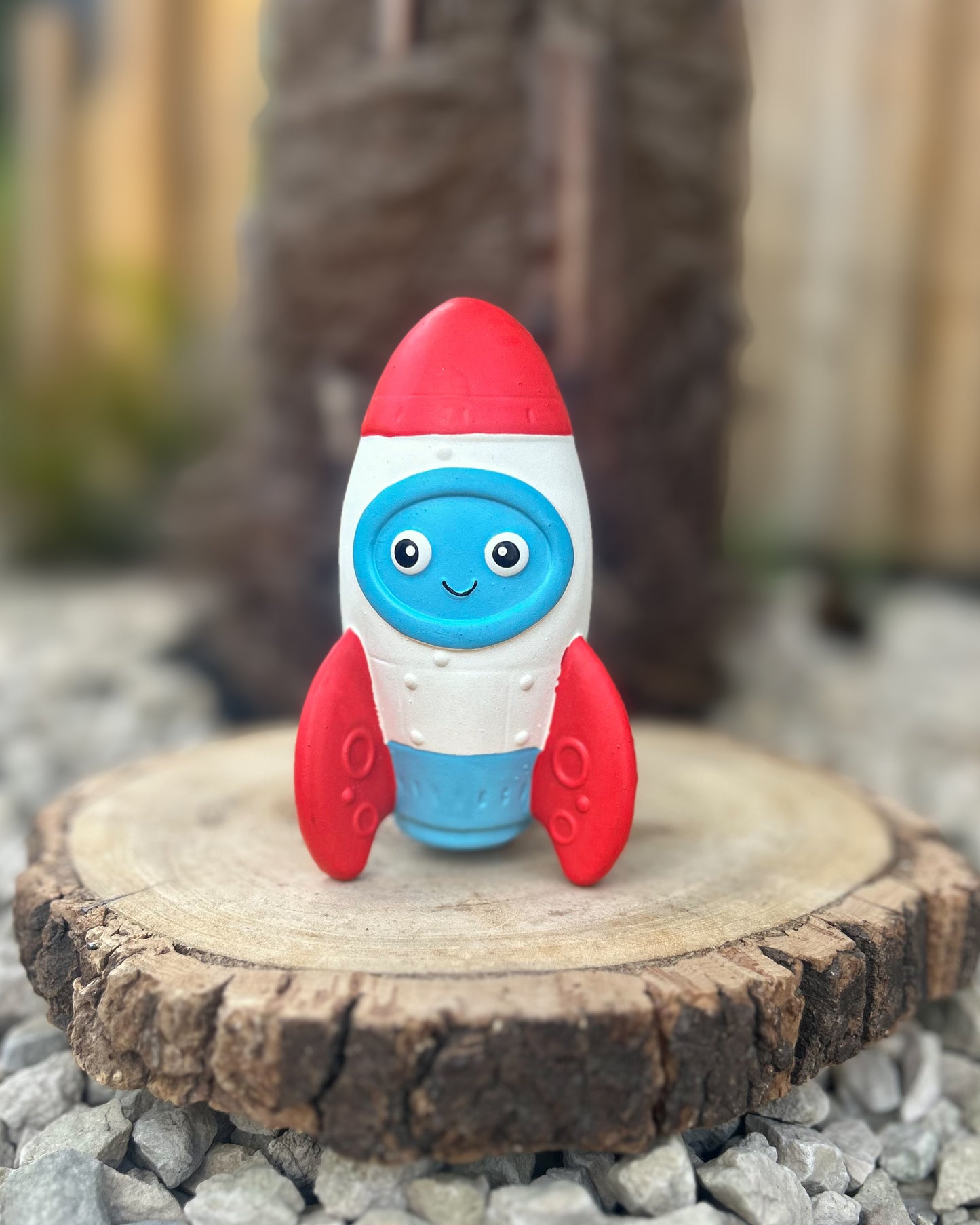 COSMIC CHUMS SPACESHIP LATEX TOY