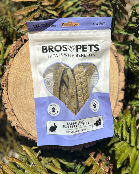 BROS PETS RABBIT & BLUEBERRY  STRIPS 100G
