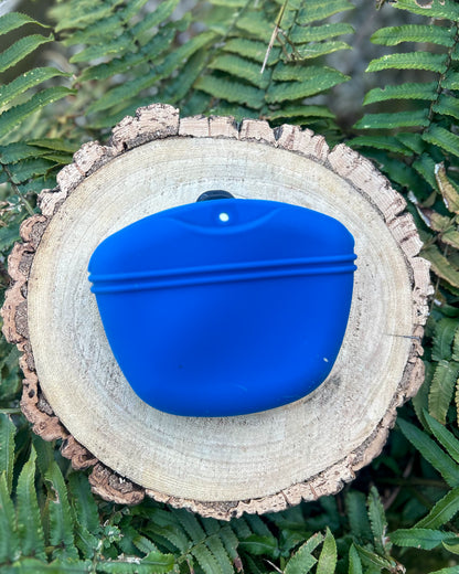 SILICONE TREAT POUCH