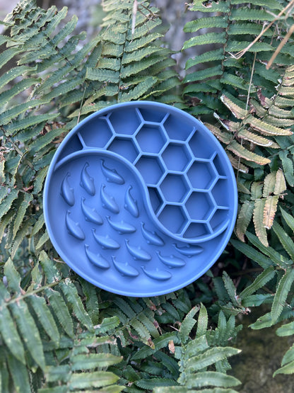 EARTH & SEA SLOW FEEDER BOWL