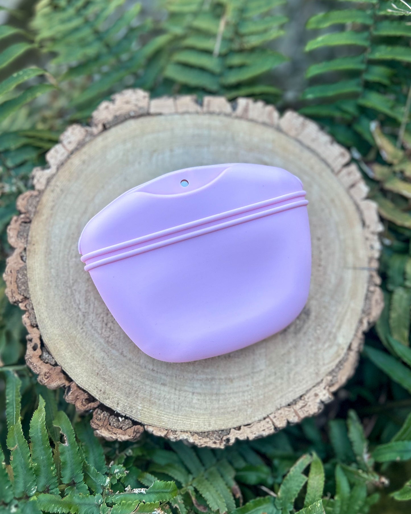 SILICONE TREAT POUCH