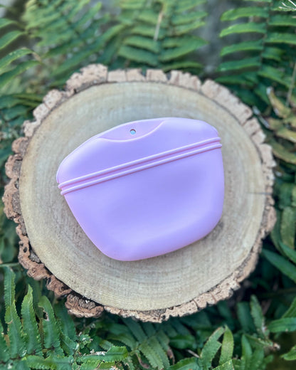 SILICONE TREAT POUCH