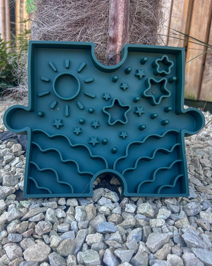 PUZZLE PIECES SILICONE SLOW FEEDER BOWL