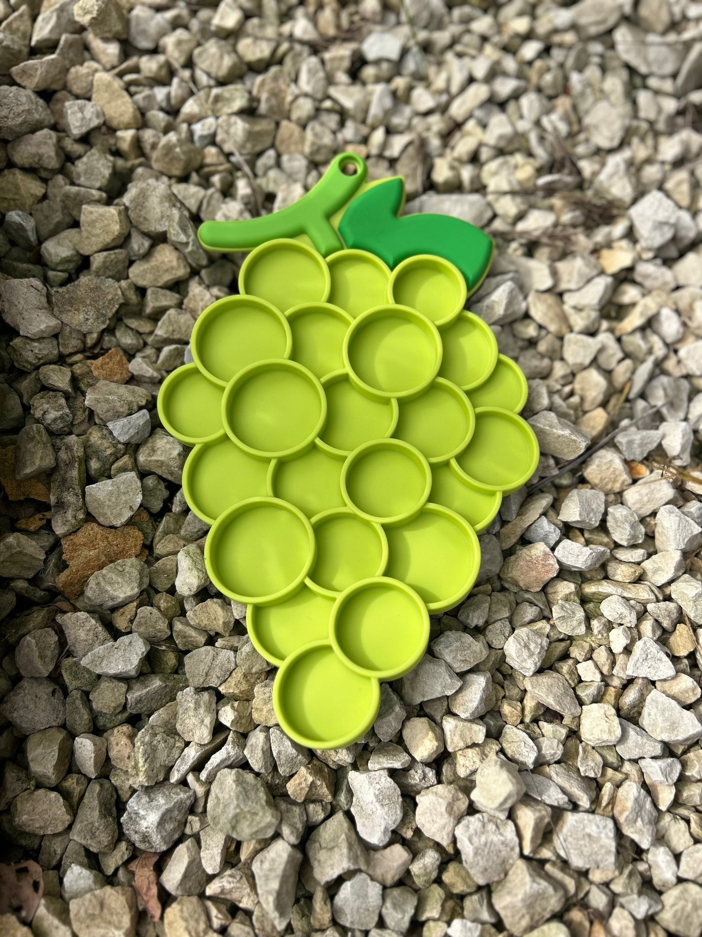 BUNCH OF GRAPES LICKMAT